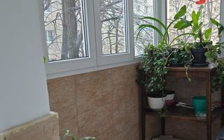 Apartamete 3 camere, decomandat, 2 bai. Zona Panselelor. - Poză 5