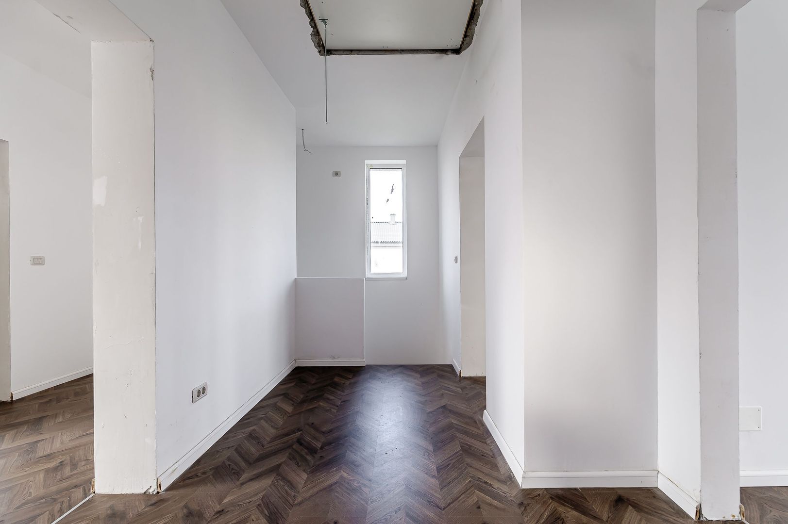 Vândut! Casă modernă, elegantă cu spațiu pentru întreaga familie - Poză 8