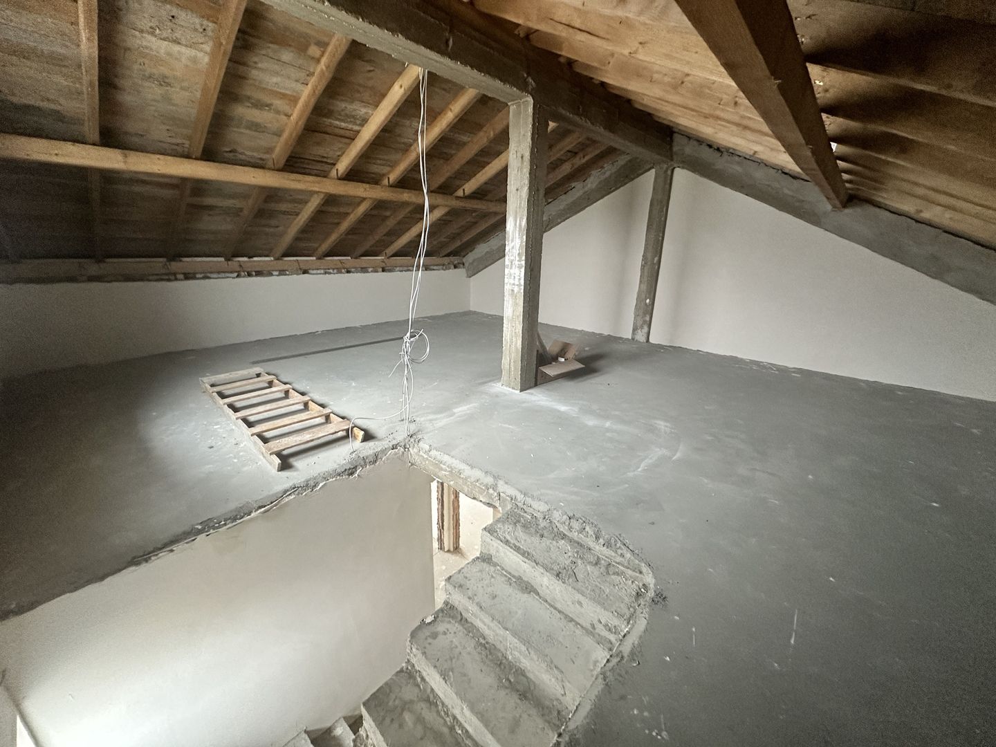 CASA INSIRUITA - BRAGADIRU 4 CAMERE, TOATE UTILITATILE, COMISION 0% - Poză 13