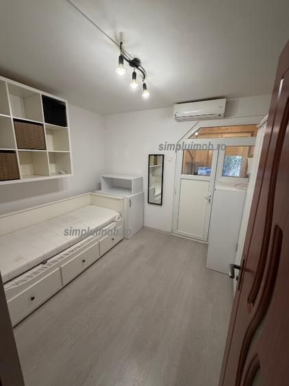 Apartament 2 camere format din 2 garsoniere alipite 1 Decembrie - Poză 3