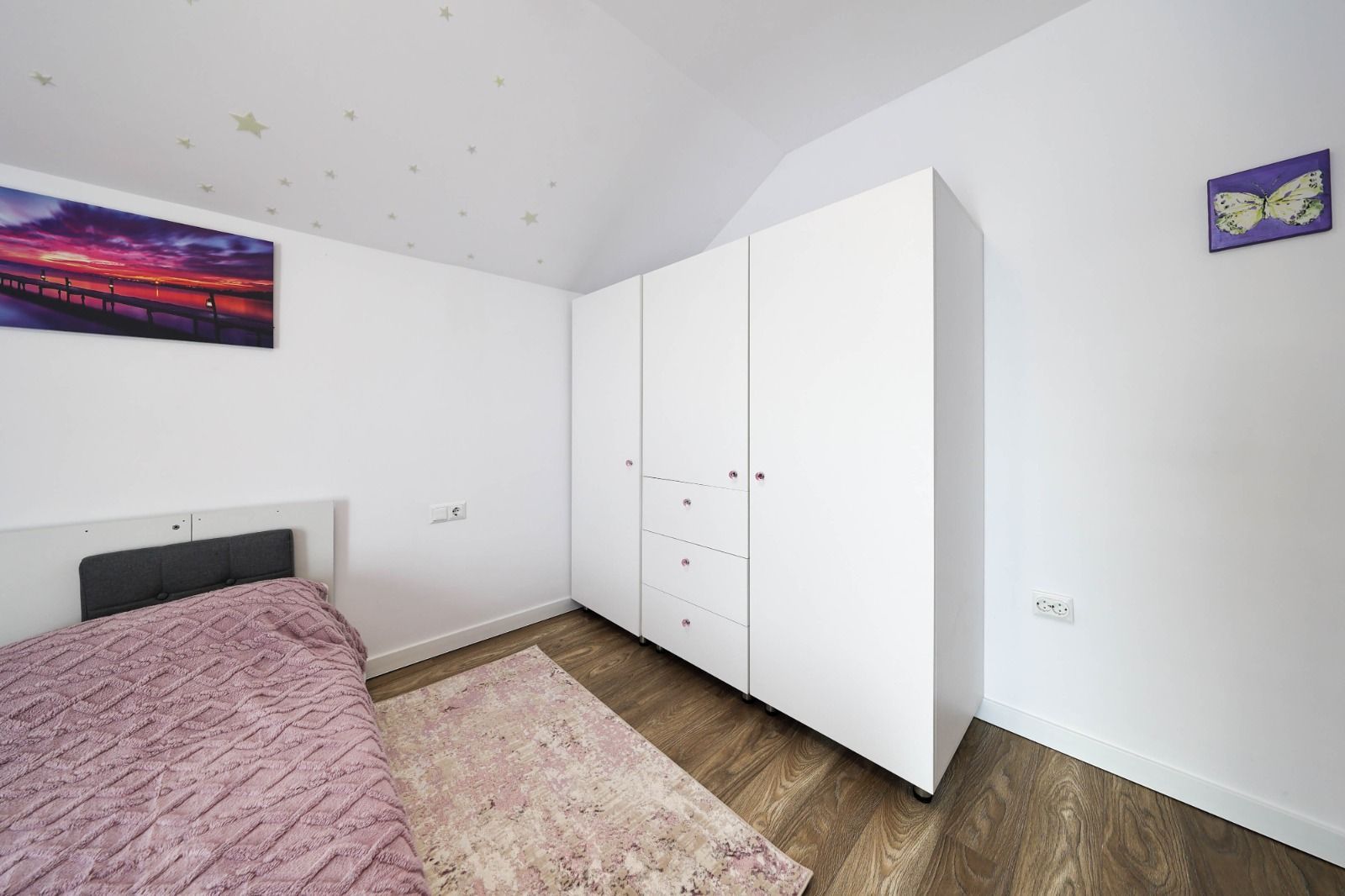 Casă Individuală Modernă de Vânzare | Sânpetru, Brașov - Poză 22