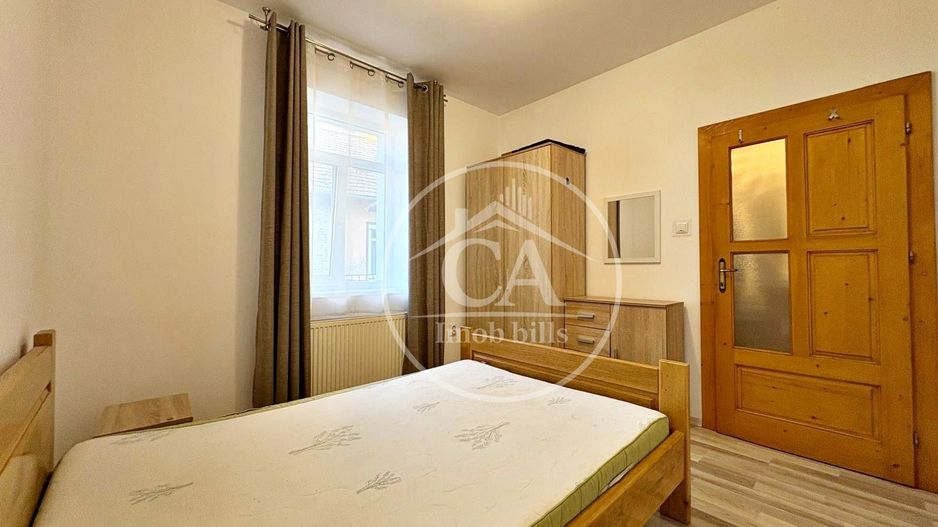 Casa de inchiriat cu 3 camere la curte comuna in zona centrala, Oradea - Poză 3