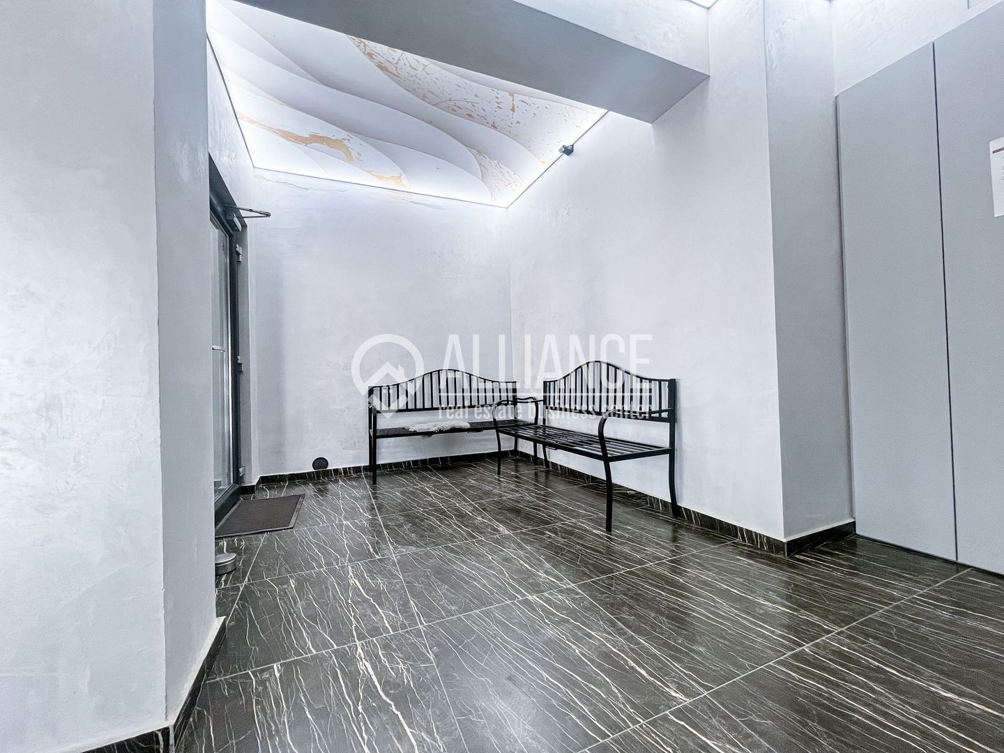 Palazu Mare(COD 05) - Apartament 3 camere| Parcare acoperită | Lac - Poză 28