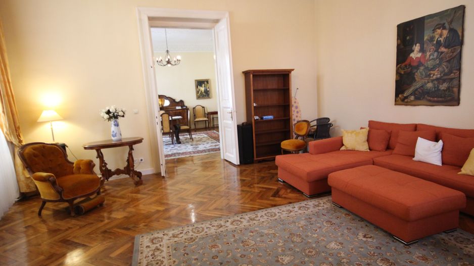 APARTAMENT DEOSEBIT IN ZONA CENTRALA - Poză 34