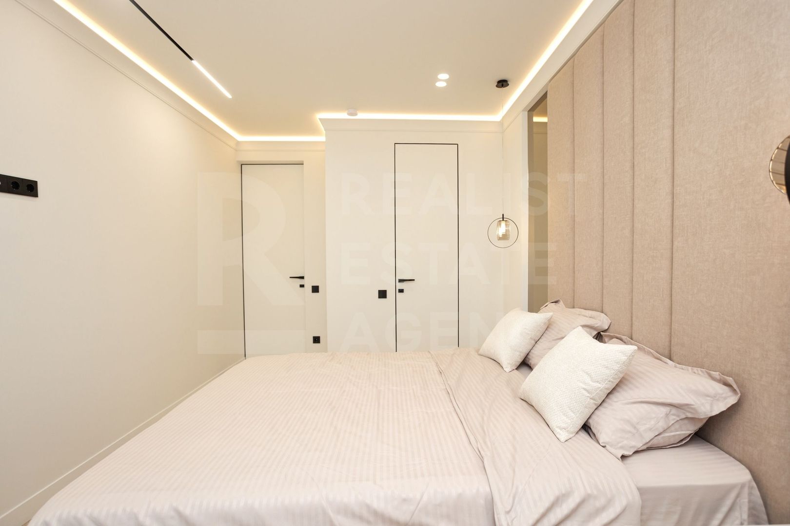 Vânzare, apartament, 2 dormitoare si living, str. Vasile Lupu, Buiucan - Poză 10