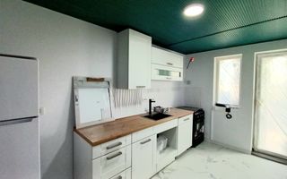 NOU | Casă cu 3 camere + mansardă | CURTE PRIVATĂ ÎNTR-O ZONĂ REZIDENȚIALĂ - Poză 2