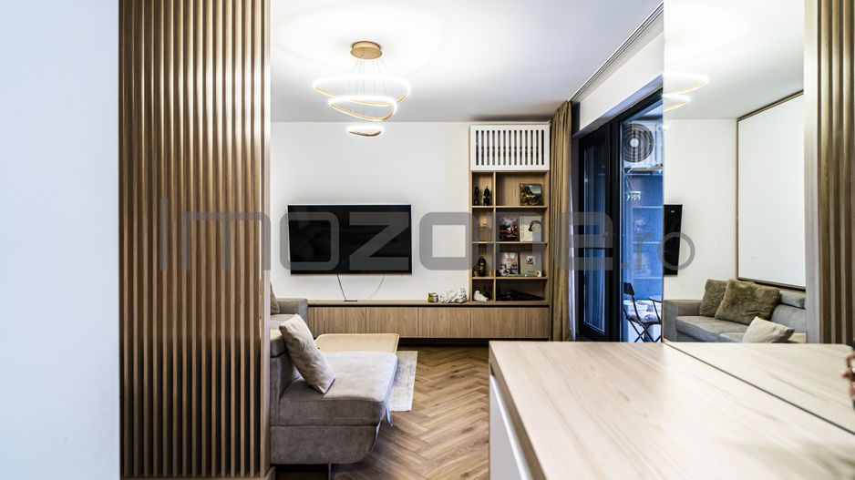 Plaza Mall, 2 camere, decomandat, 60 mp, etaj 2, mobilat, parcare subsol, boxa - Poză 3