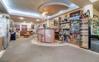 Resedinta premium| Teren de tenis | Piscină încălzită | Infrastructură completă! - Poză 14