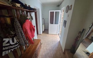 Casa 3 camere 1200 teren Avrig - Poză 9