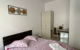 Casă cu 4 camere de vânzare | zona Ultracentrala - Poză 5