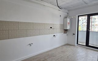 Apartament o camera - Nicolina - Bloc nou - Poză 3