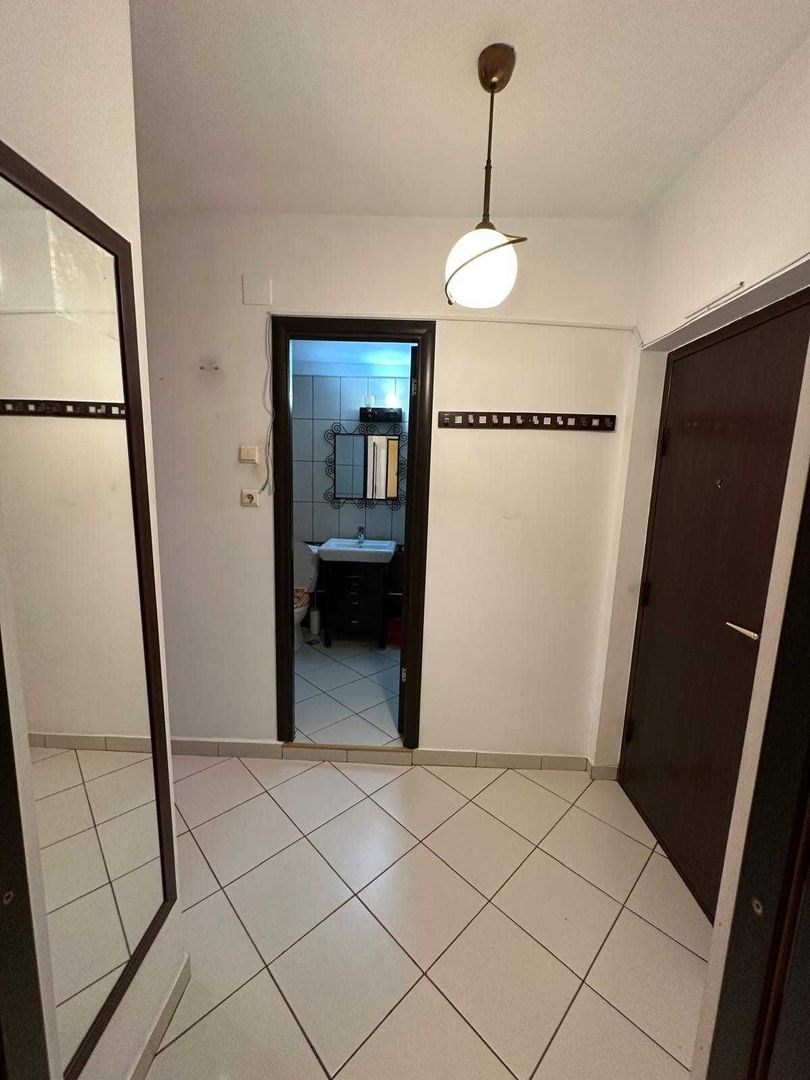 Garsoniera spațioasa – Mihail Sebastian - KAUFLAND - Poză 5