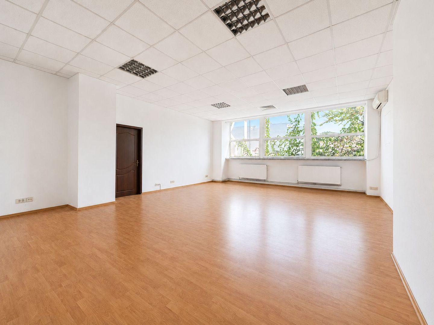 Spatii de inchriat multipe activitati Panduri - Poză 3