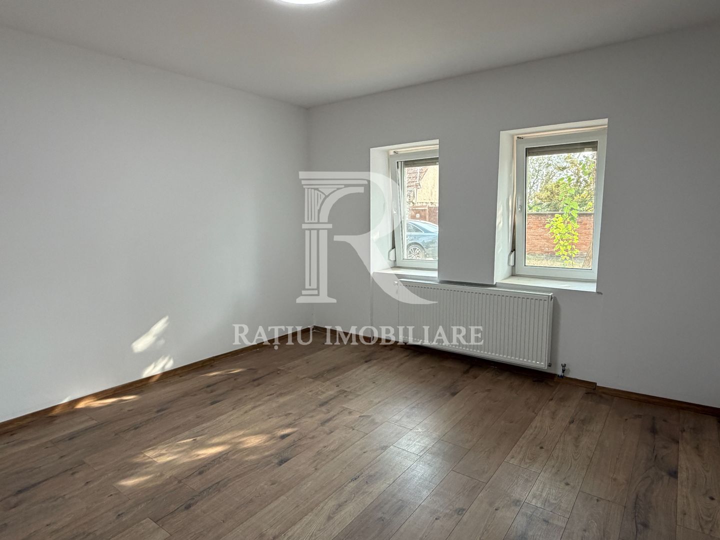 Casa 3 camere | Renovata Recent | Curte | Episcopia | Oradea - Poză 3