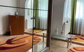 Apartament de închiriat, Podu Roș, etaj 2, 2 camere, mobilat și utilat - Poză 2