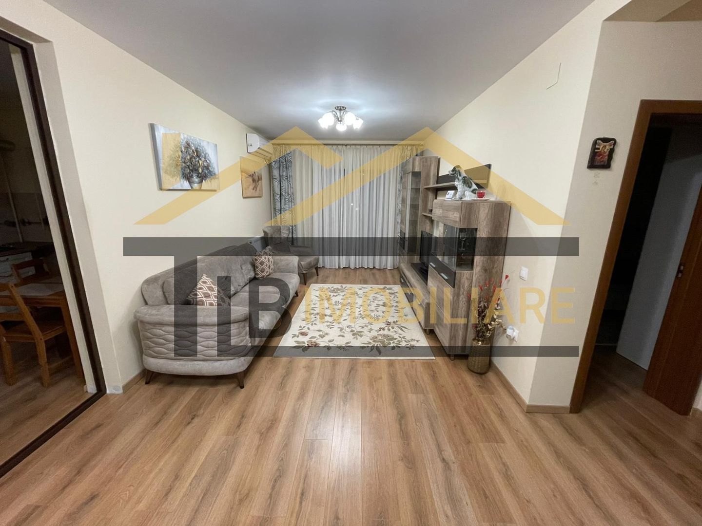Apartament de 2 camere, 60mp, parcare, Zona Sevalia - Poză 1