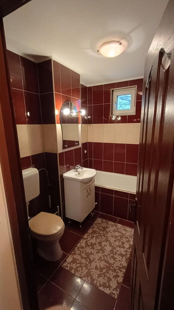 Vând apartament 2 camere Micro 16 , parter !! - Poză 8