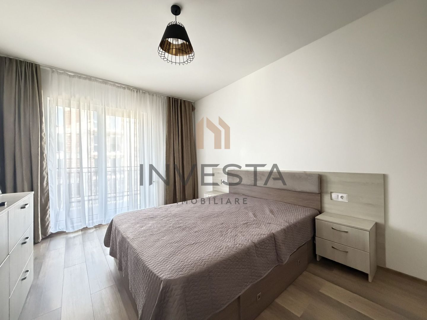 Apartament cu 2 camere de inchiriat cu parcare subterana, Europa - Poză 8