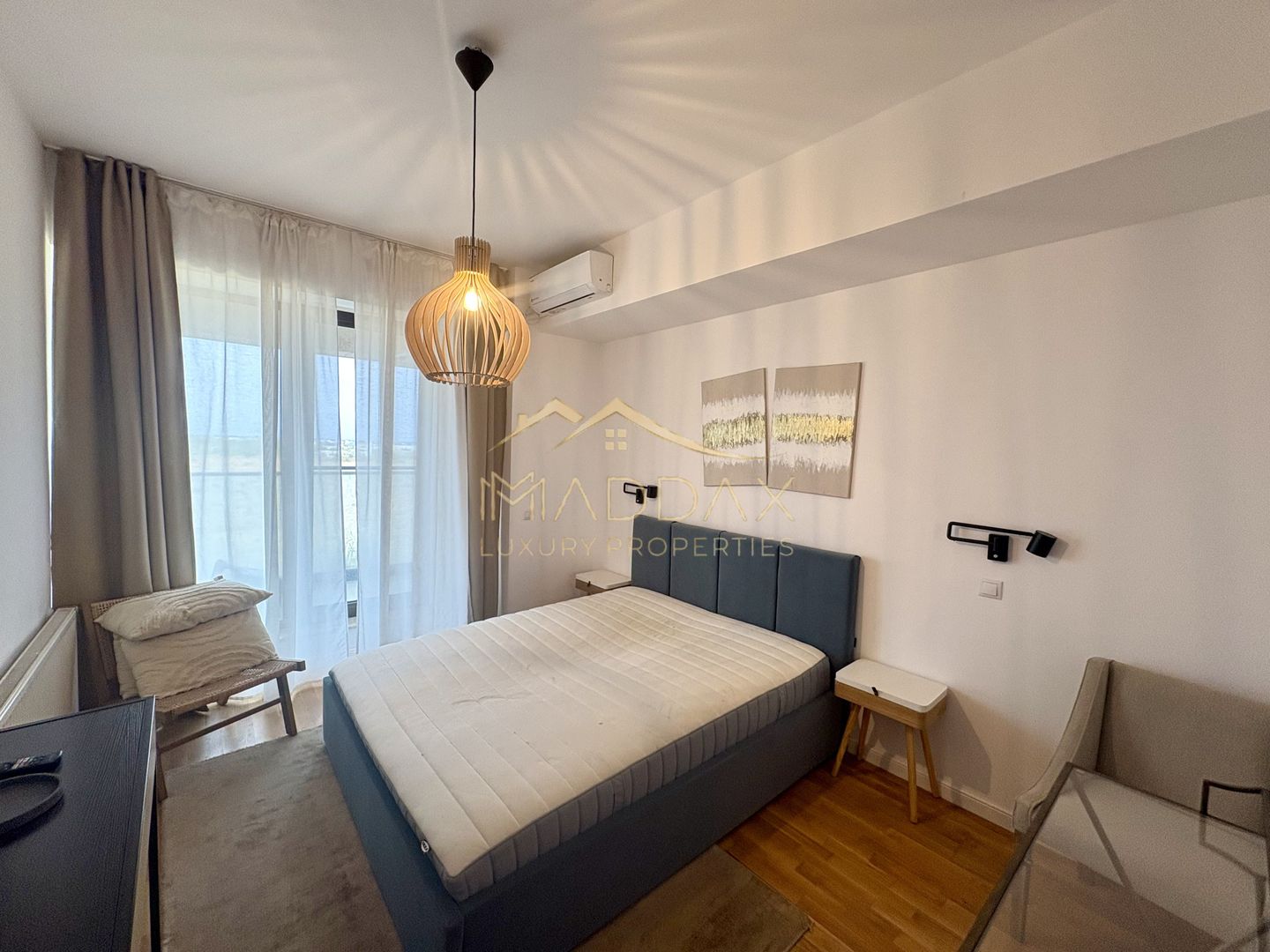APARTAMENT de LUX cu 3 CAMERE cu Terasa si loc de parcare - Poză 20