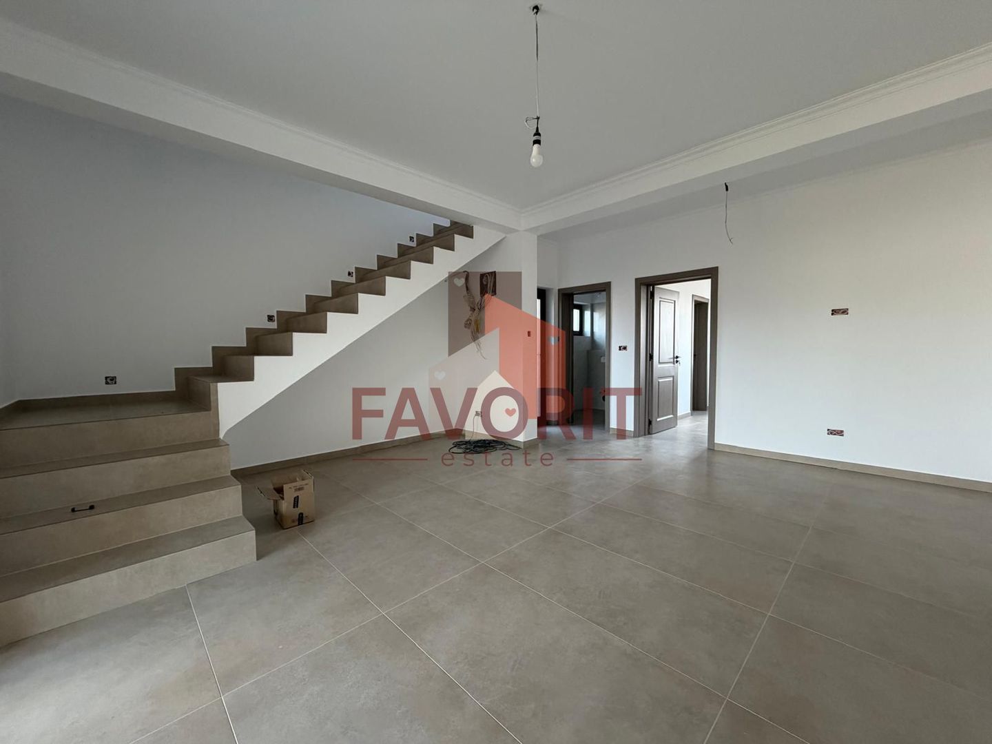 Duplex | 3 camere | Toate utilitatile | Finisaje premium | Sanandrei | - Poză 2
