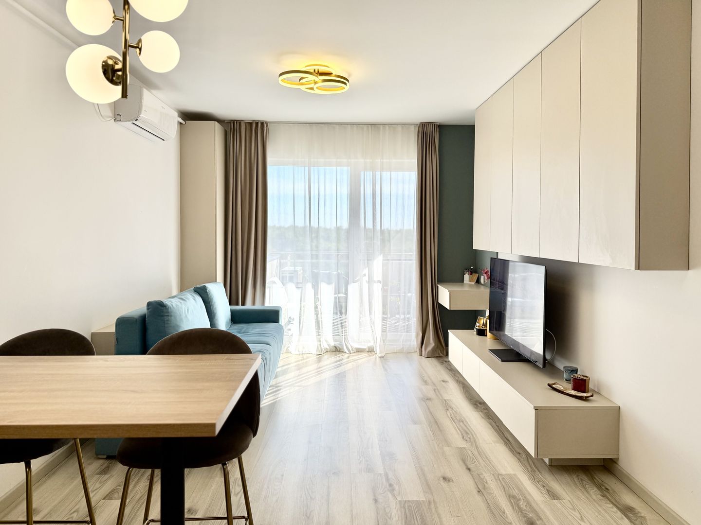 Priveliște care îți taie respirația, confort si eleganta, zona Lipovei - Poză 6