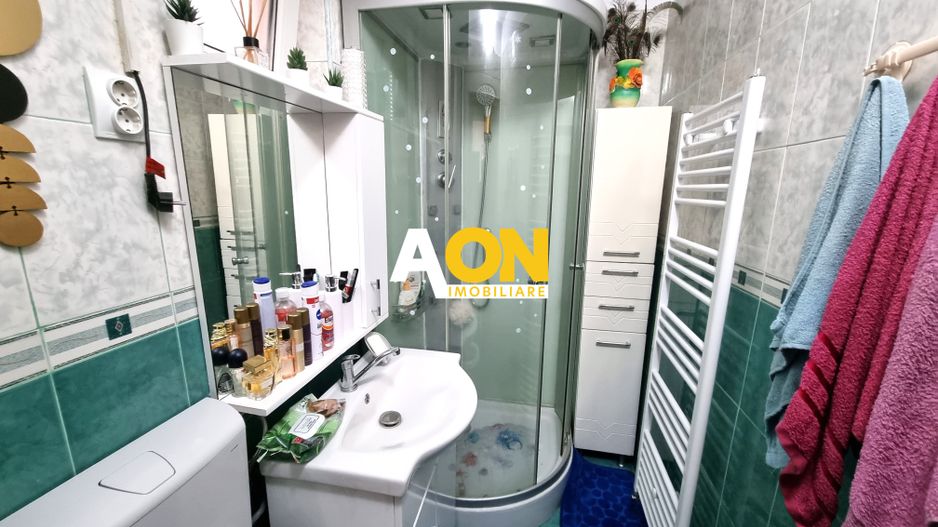 De vanzare apartament 3 camere, etaj intermediar, Cetate - Poză 7