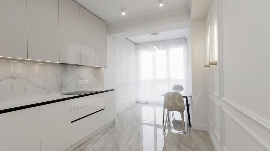 Chirie, apartament, 2 camere, strada Ion Nistor, Centru - Poză 2