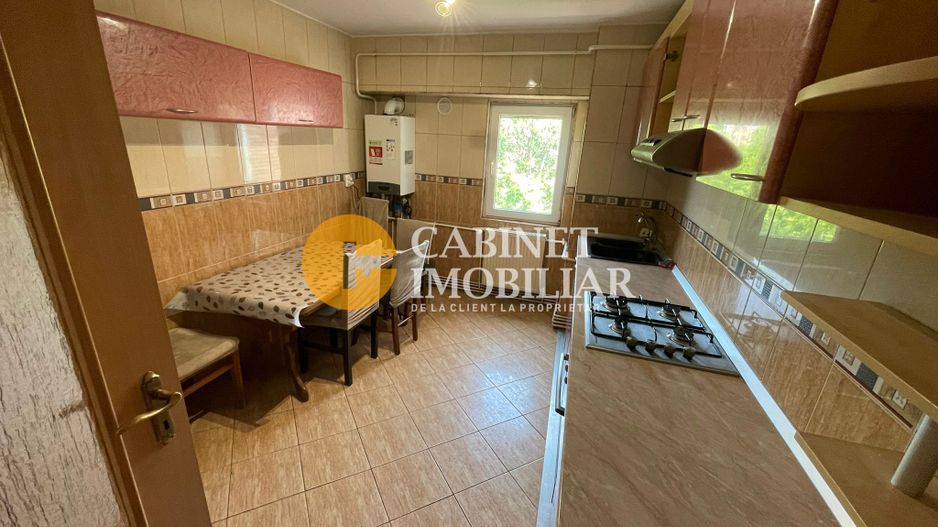 Nicolina- Eslanada - 3 Camere Decomandat Etaj 3 -Bloc 1991 - Poză 1