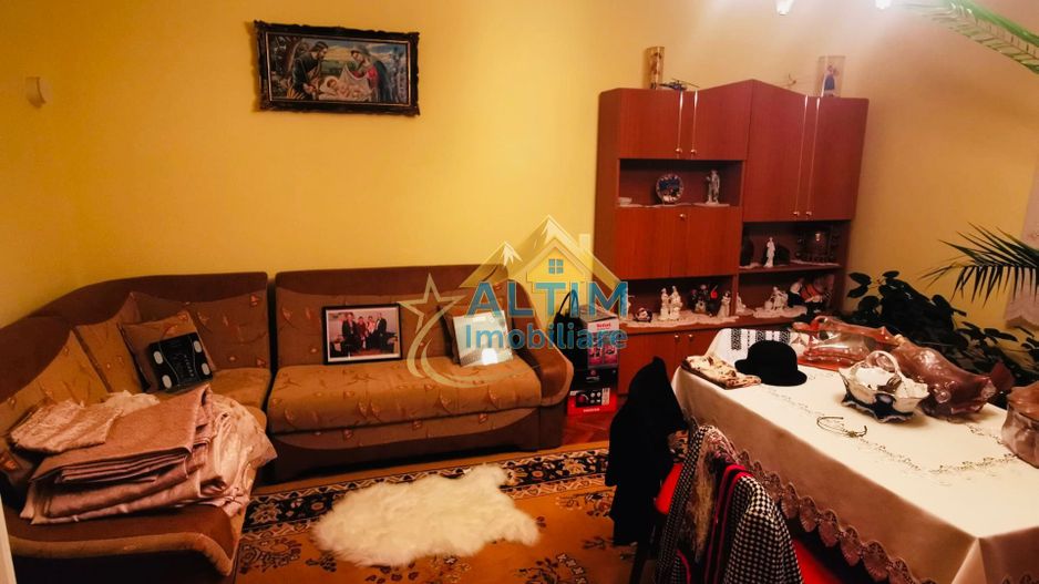 Casă de vânzare in Brașov, Stupini, 4 camere si teren de 1891mp - Poză 6