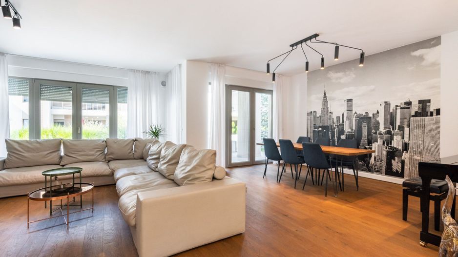 COMISION 0% - Vila eleganta P+2E 380 mp utili, teren 470mp, lac propriu + ponton - Poză 6