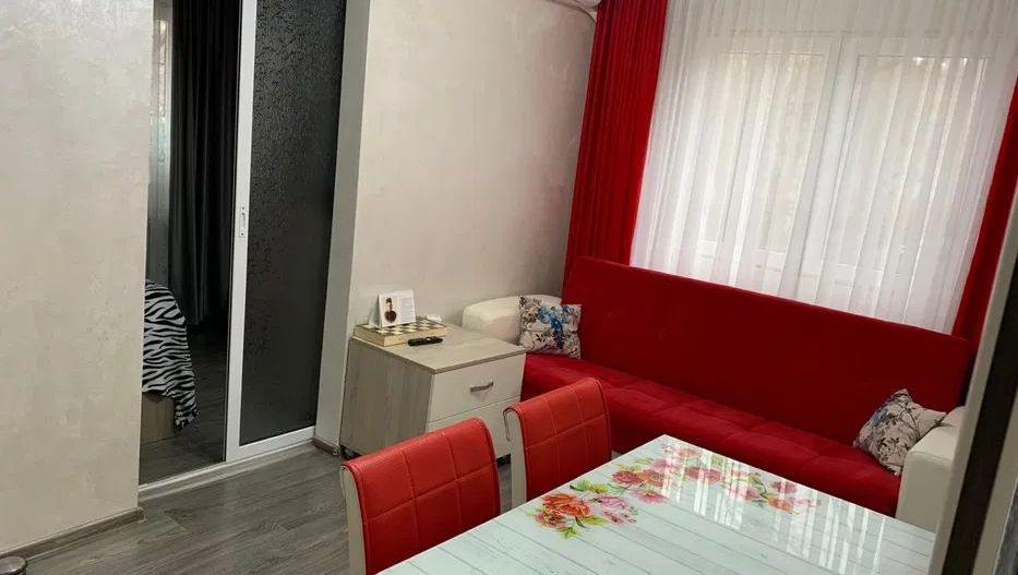 2 camere,  semidecomandat, etaj 1, Micro 40 - Poză 2