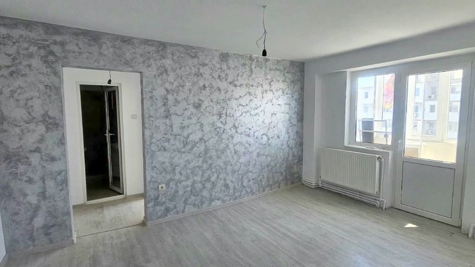 De vanzare apartament cu 2 camere, renovat, etaj9, Viziru 3, 43.000 euro - Poză 8