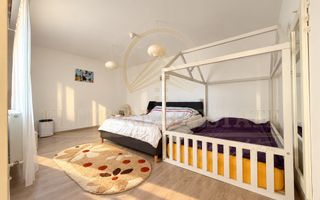 Două case, un singur imobil | Locuință + chirie de peste 1.000€/lună - Poză 5