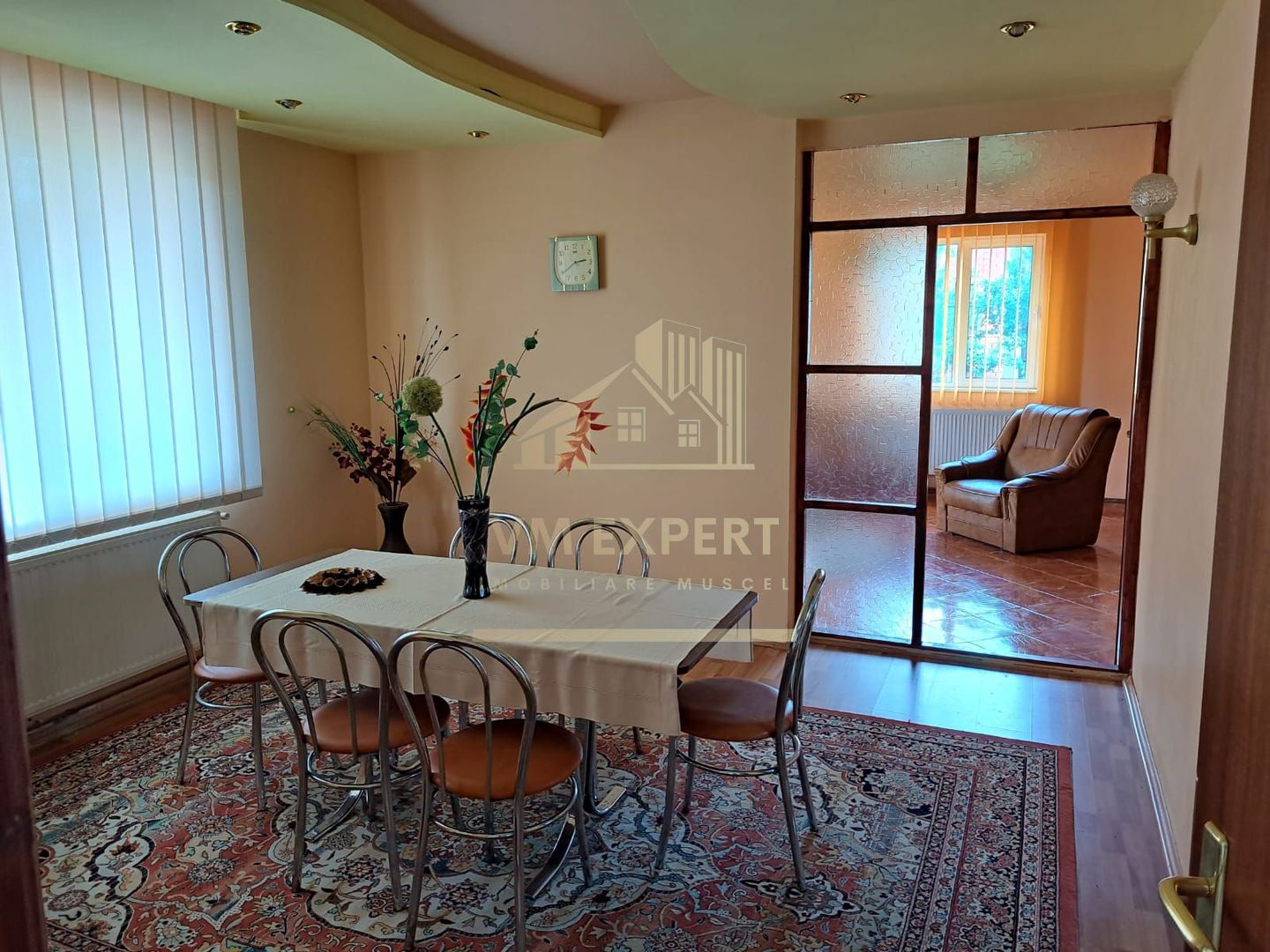 VILA 8 CAMERE, TEREN 1500 MP, BUGHEA DE SUS, ARGES - Poză 20