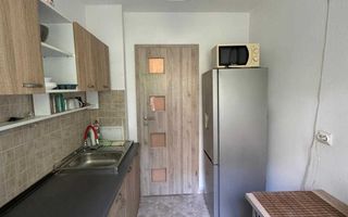 Spre inchiriere Apartament 2 camere-Obor - Poză 8