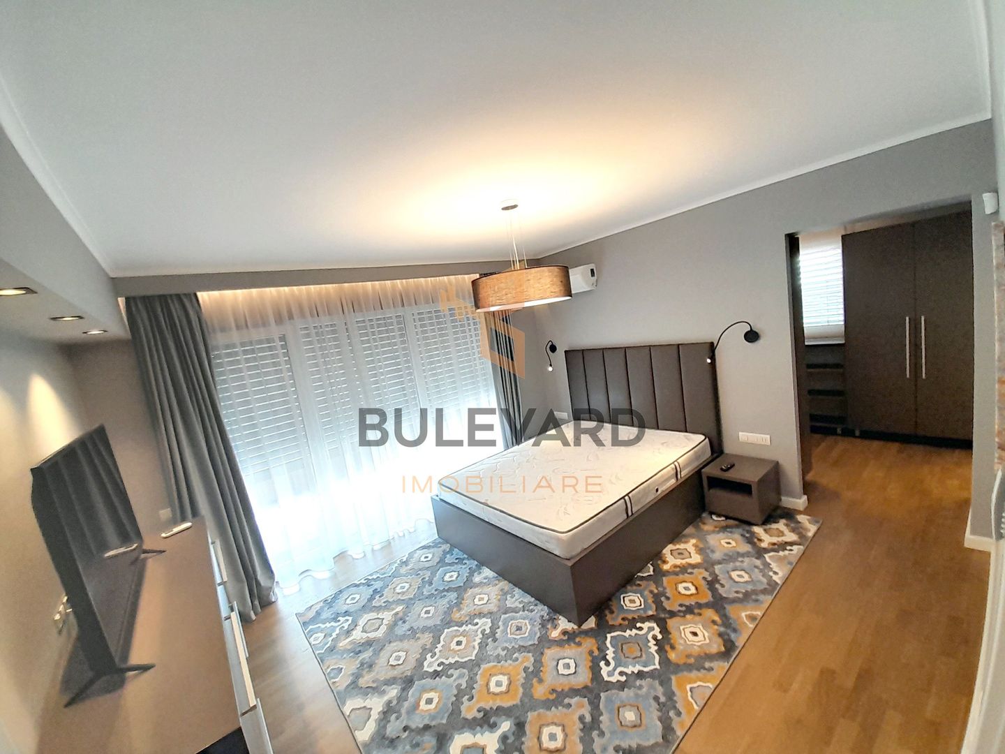 Penthouse de lux 150 mp utili + 200 mp terasa + 2 parcari subterane - Poză 7