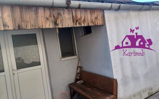 Casa la curte comuna in localitatea Nojorid - Poză 8