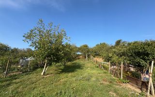 Casă cu teren generos în Șelimbăr – locație liniștită, ideală pentru familie - Poză 8