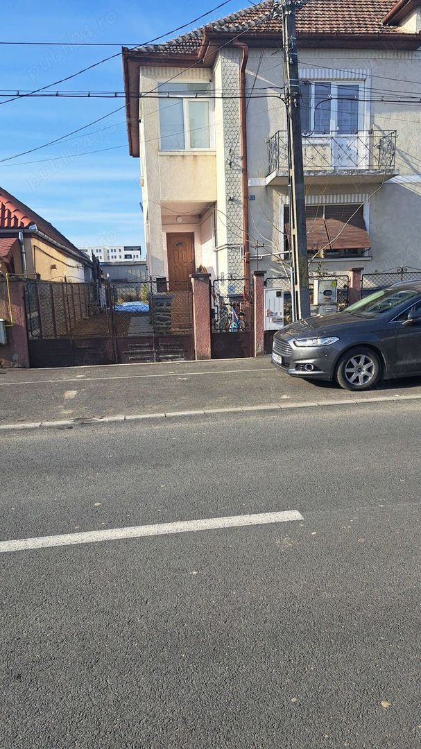 BRASADAS vinde apartament la casa zona Amatiului. - Poză 1