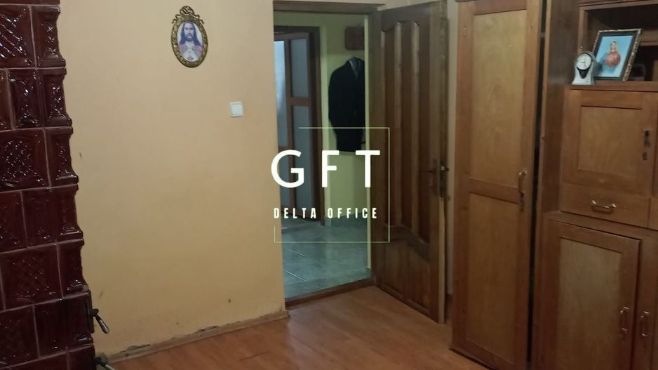 Casa de vanzare in Piatra com. Chiuza cu teren de 30Ari. - Poză 16