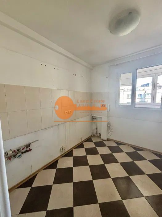 Apartament 3 camere Crangasi-9 mai - Poză 6