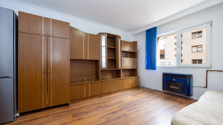 TRACTORUL | Garsoniera 21mp baie proprie ideal investitie - Poză 3