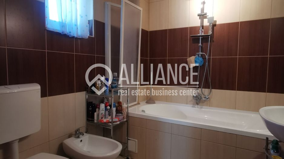 De vânzare apartament 3 camere statiunea Mamaia, zona Butoaie - Poză 13