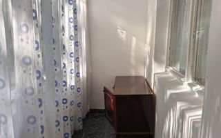 De vanzare apartament cu 2 camere, parter, micro 13 B, 60.000 euro - Poză 11