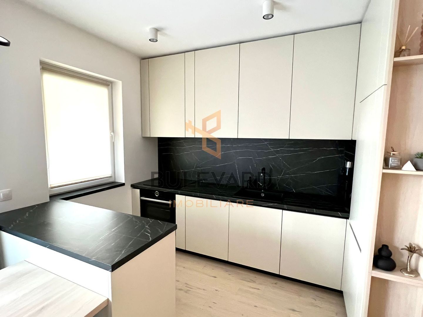 Apartament cu 2 camere si gradina de 77mp, zona The Office! - Poză 4