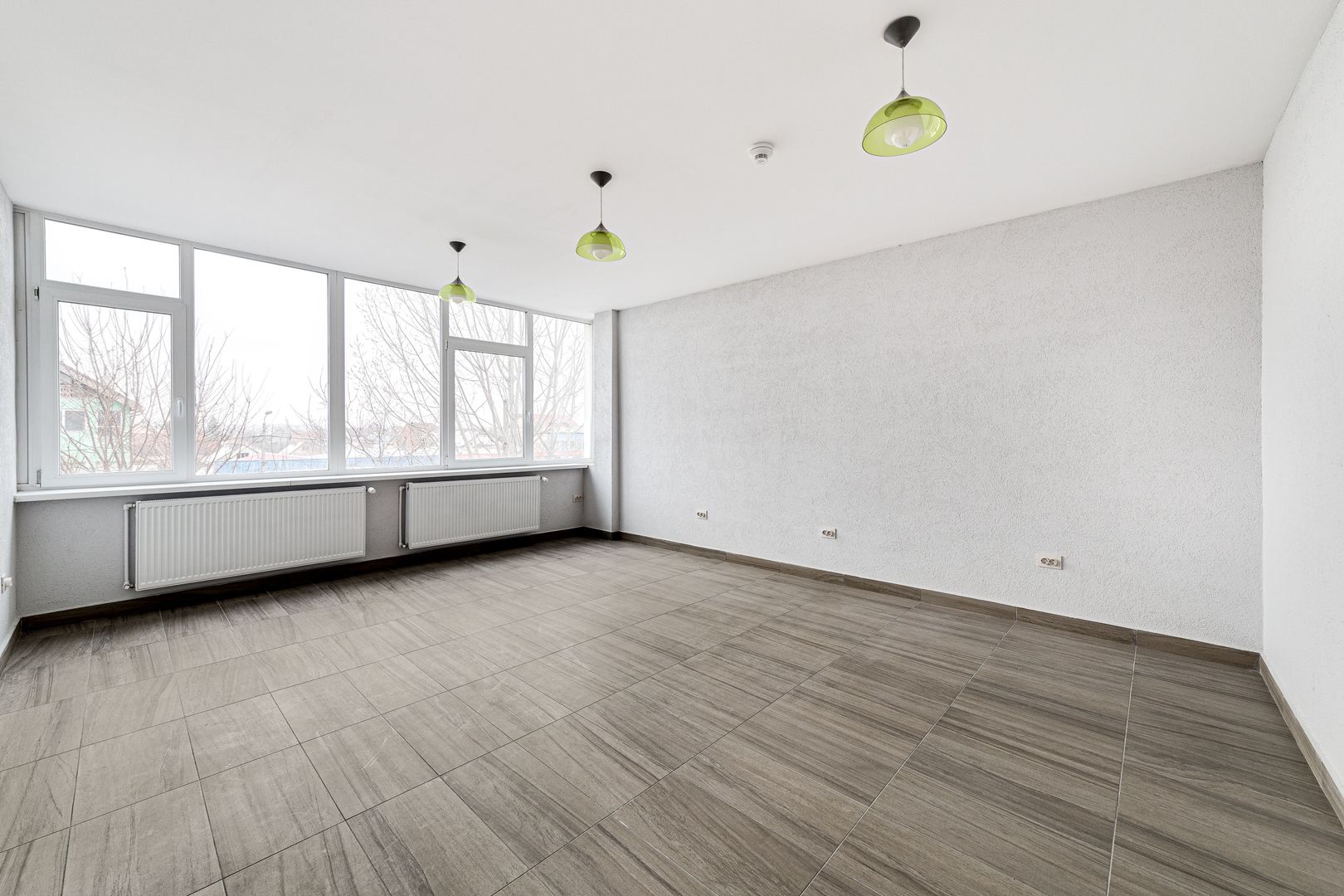 Cladire apartamente de inchiriat - Poză 16