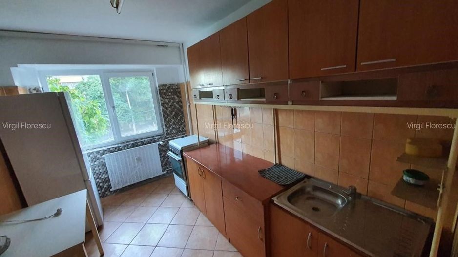 Apartament 3 camere zona Bd. Chisinau - Diham - Poză 1