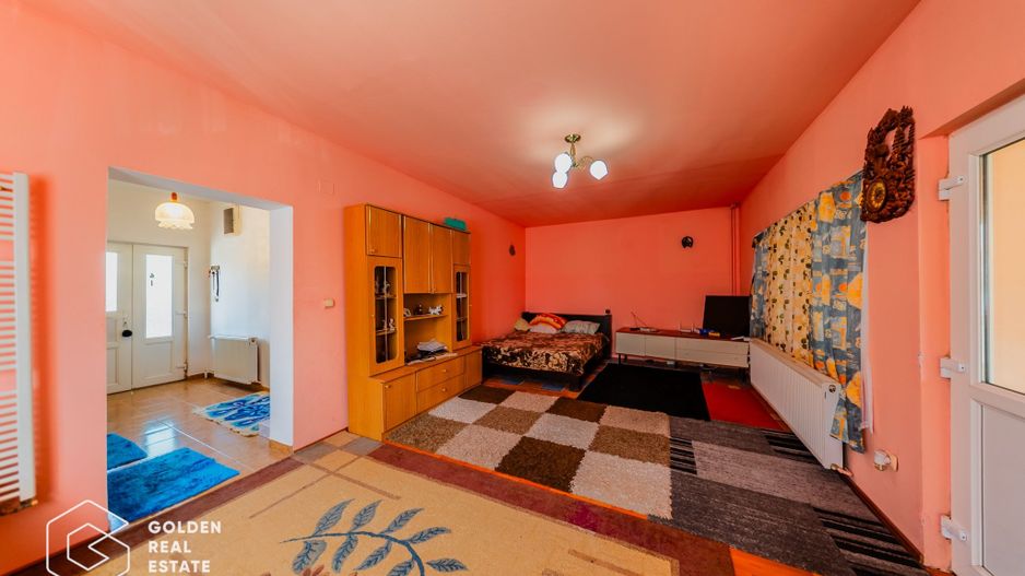 Casa P+M, teren în suprafata de 500 mp, Utvin - Poză 3