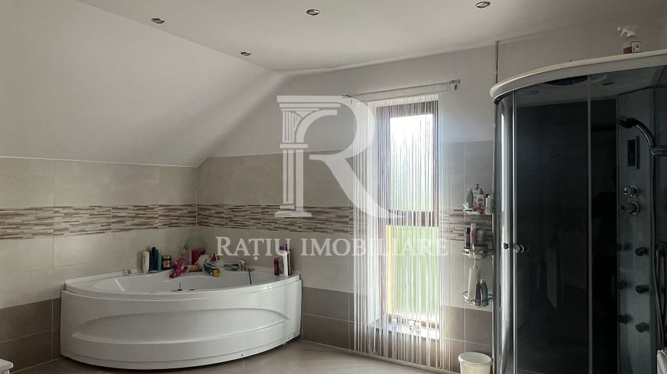 Casa cu 5 camere | P+M | Iosia | Oradea - Poză 25