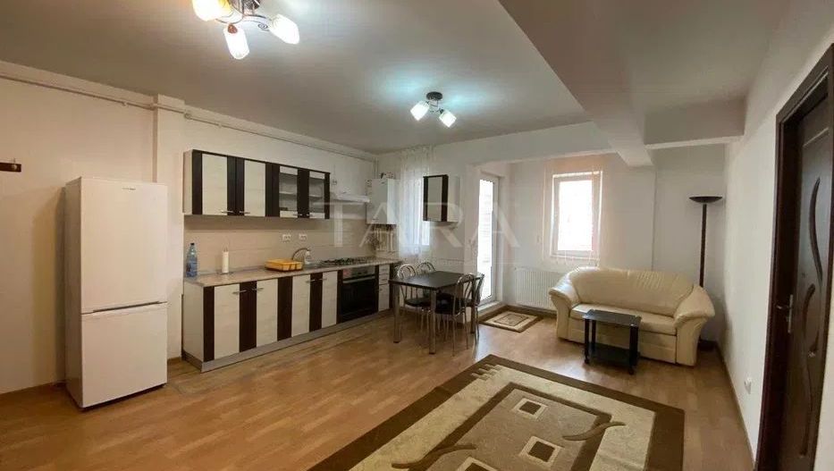 Apartament 2 camere de vanzare in zona Eroilor. - Poză 1